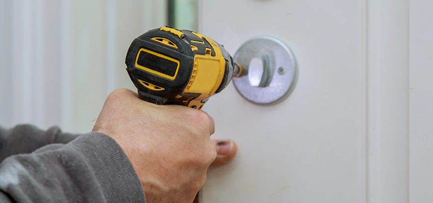 Street Locksmith For Smart Lock Repair in Muscoy, CA