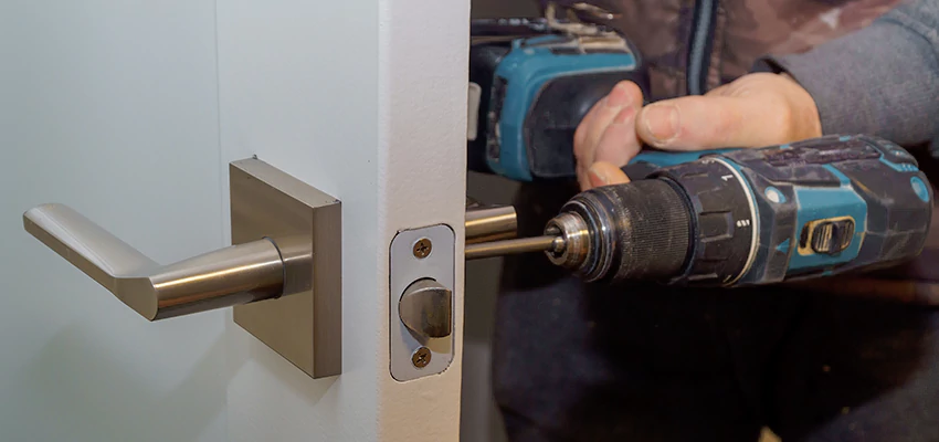 Broken Door Handle Lock Repair in Muscoy, California