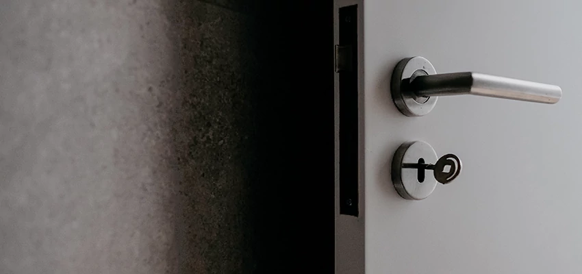 Front Door Handle Repair And Installation in Muscoy, CA