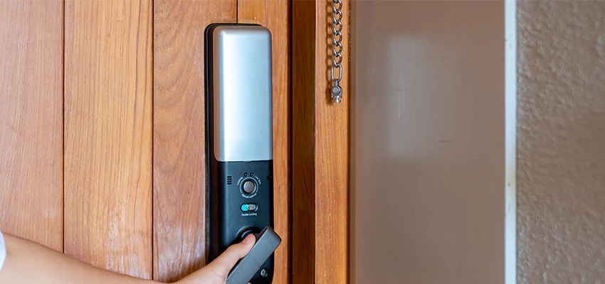 Home Security Electronic Locks Upgrades in Muscoy, CA